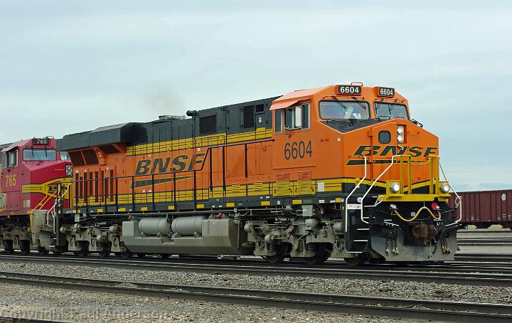 BNSF 6604 - ES44C4.jpg